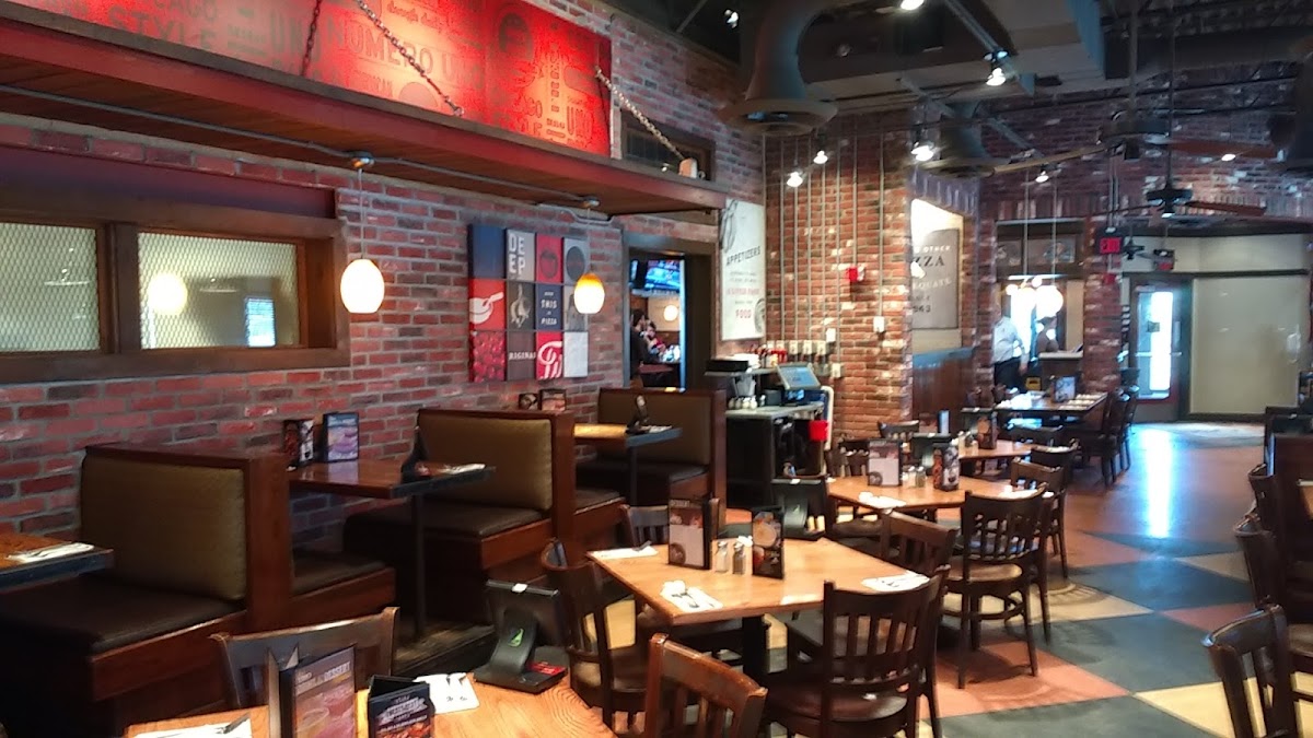 Uno Pizzeria & Grill